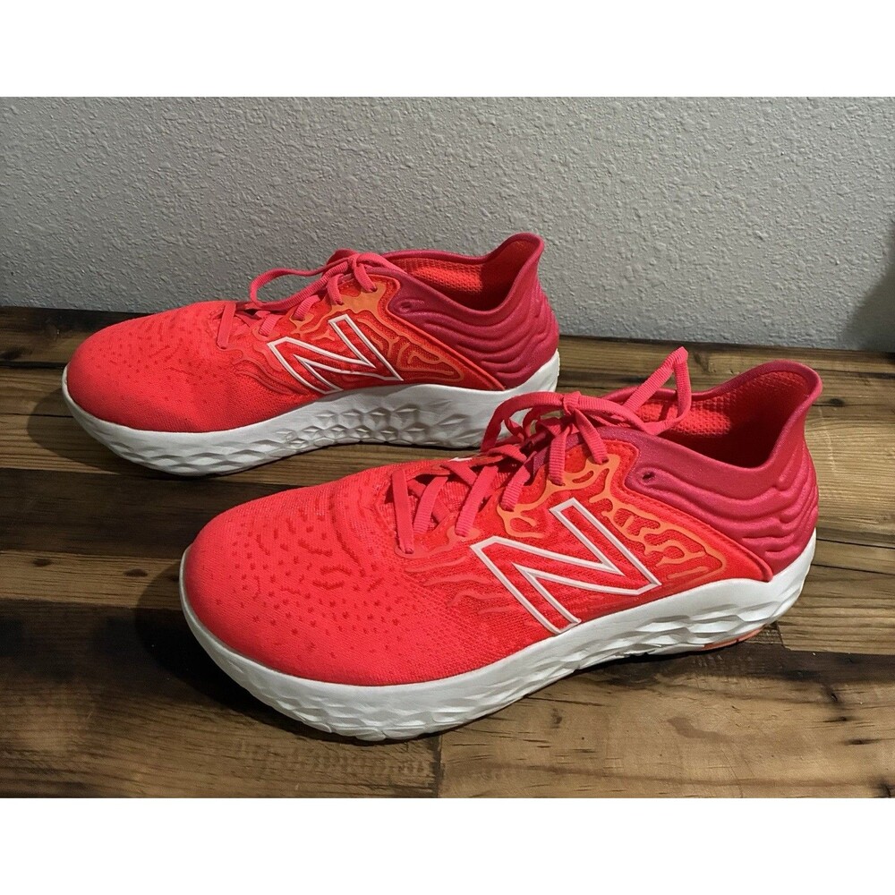 New Balance Fresh Foam Beacon v3 Women’s Size 11 Vivid Coral Orange Running EUC